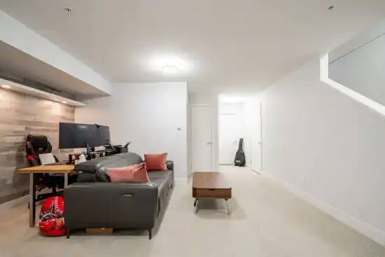 20478 78 Avenue - photo 3 of 3