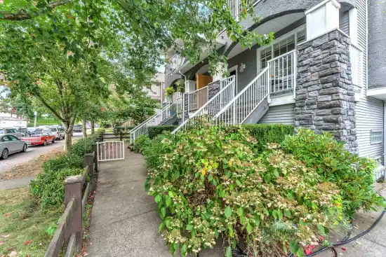 27295 30 Avenue - photo 4 of 4