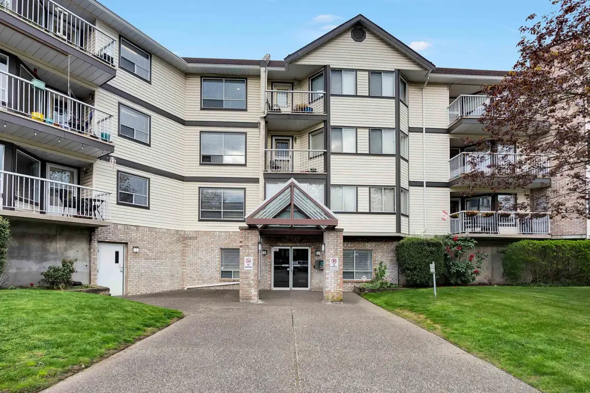 New Listings in Murrayville — April 2026