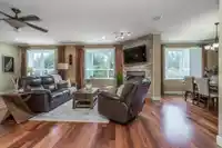 9422 216A STREET - thumbnail 8