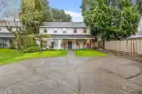 20964 93B PLACE - thumbnail 31