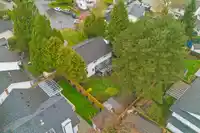 20964 93B PLACE - thumbnail 34