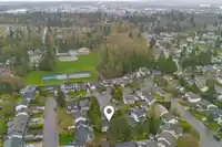 20964 93B PLACE - thumbnail 37