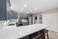 20964 93B PLACE - thumbnail 8