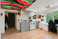 1004 DELESTRE AVENUE - thumbnail 19