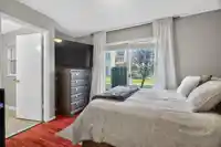 35 2450 HAWTHORNE AVENUE - thumbnail 24