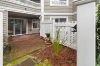 109 5500 LYNAS LANE - thumbnail 18