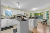 205 1140 CASTLE CRESCENT - thumbnail 14