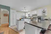205 1140 CASTLE CRESCENT - thumbnail 15