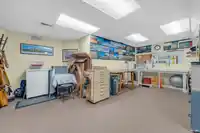 205 1140 CASTLE CRESCENT - thumbnail 32