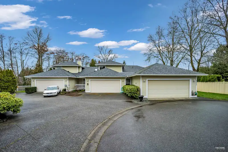 6833 NICHOLSON ROAD - photo 1 of 40