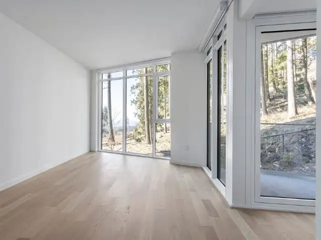 304 3963 UPLANDS WAY - photo 3 of 12