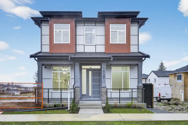 16730 20 AVENUE - photo 1 of 30