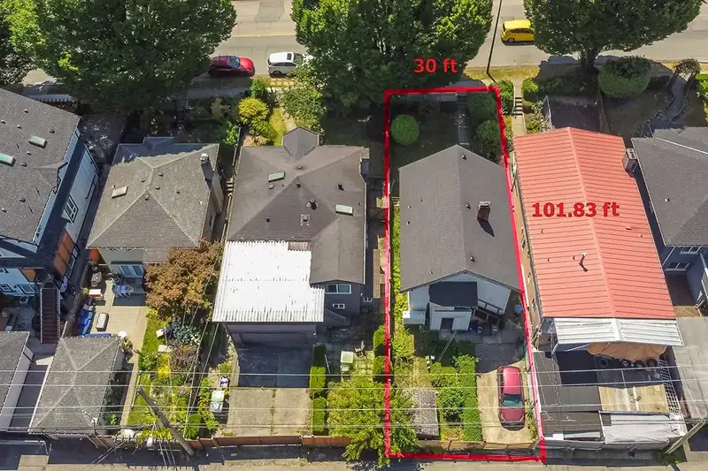 1165 E 33RD AVENUE - photo 1 of 13