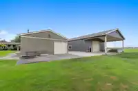 2750 52 STREET - thumbnail 36
