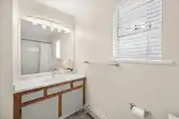 8 4965 47 AVENUE - thumbnail 29