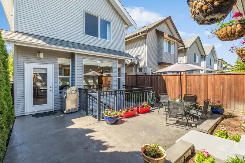 6880 190 STREET - photo 1 of 40