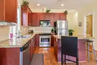6880 190 STREET - thumbnail 9