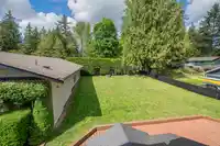 25035 10 AVENUE - thumbnail 8