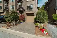 22 795 NOONS CREEK DRIVE - thumbnail 39