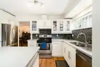 22 795 NOONS CREEK DRIVE - thumbnail 5