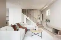 2136 E 10TH AVENUE - thumbnail 9