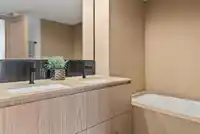 6D 328 TAYLOR WAY - thumbnail 16