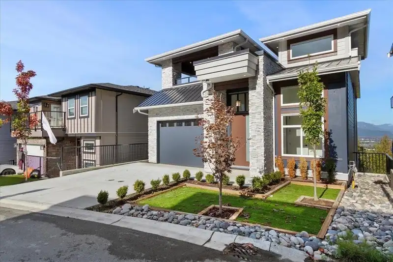 31 5248 GOLDSPRING PLACE - photo 1 of 40