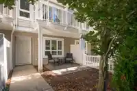 2 8968 208 STREET - thumbnail 4