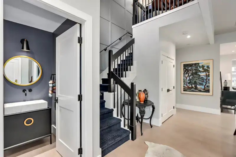 32 5650 HAMPTON PLACE - photo 3 of 32