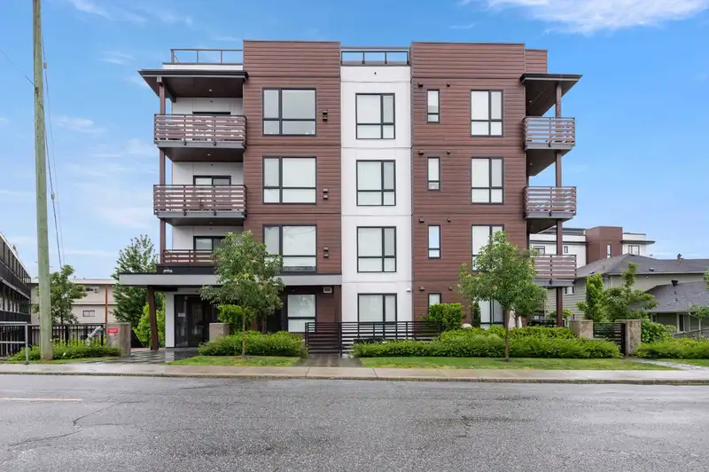 101 11718 224 STREET - photo 1 of 32