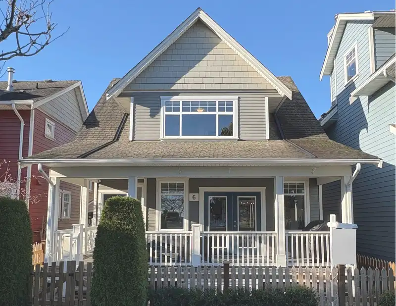 6 13160 PRINCESS STREET - photo 1 of 31