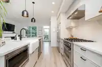 8 7937 206 STREET - thumbnail 8