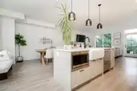 8 7937 206 STREET - thumbnail 9