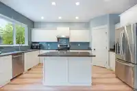 6746 205A STREET - thumbnail 12