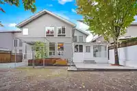 6746 205A STREET - thumbnail 34