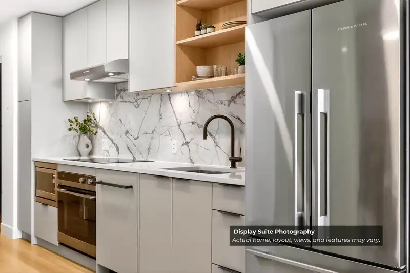 204 333 ST. DAVIDS AVENUE - photo 1 of 5