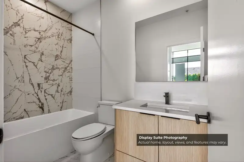 204 333 ST. DAVIDS AVENUE - photo 4 of 5