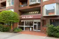 211 950 DRAKE STREET - thumbnail 3