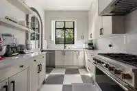 4121 205A STREET - thumbnail 6