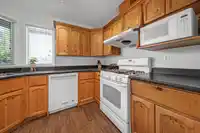 3303 272A STREET - thumbnail 4