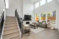 2070 165B STREET - thumbnail 2