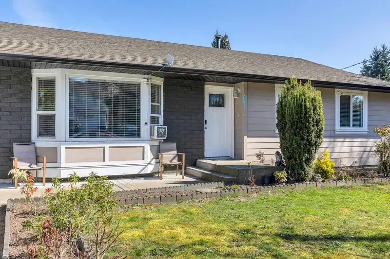 2046 MAJESTIC CRESCENT - photo 3 of 40