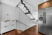 2 850 W 8TH AVENUE - thumbnail 5