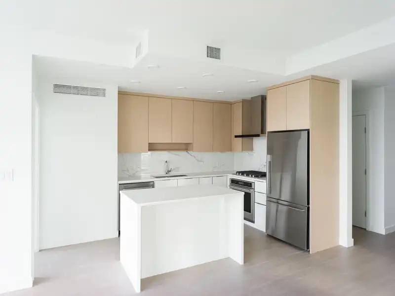 1308 699 WHITING WAY - photo 4 of 13