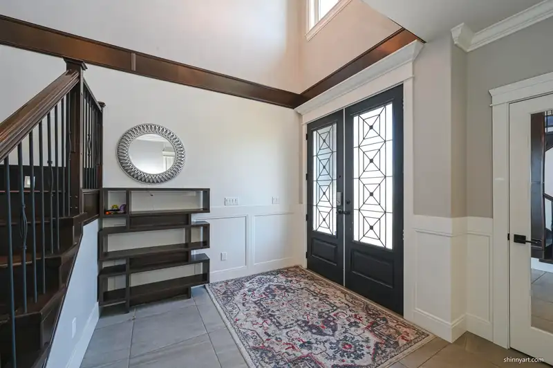 15807 BUENA VISTA AVENUE - photo 2 of 40