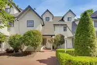 4 4890 48 AVENUE - thumbnail 2