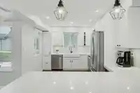 4 4890 48 AVENUE - thumbnail 6