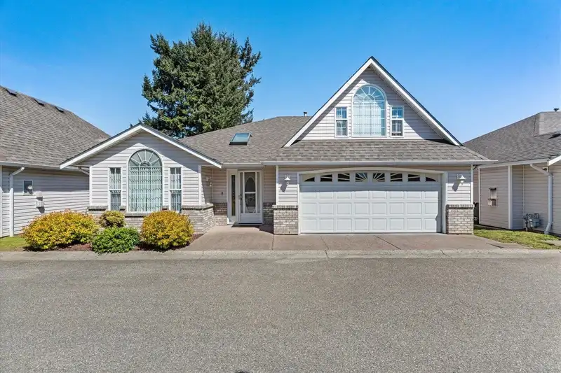 3 6336 TYSON ROAD - photo 2 of 35