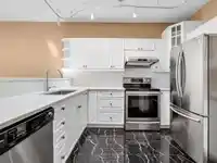 315 8651 ACKROYD ROAD - thumbnail 9